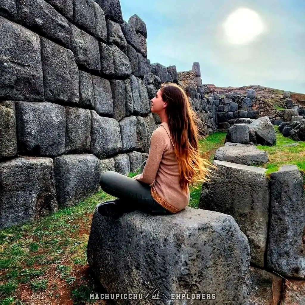 tour-sacsayhuaman-cusco